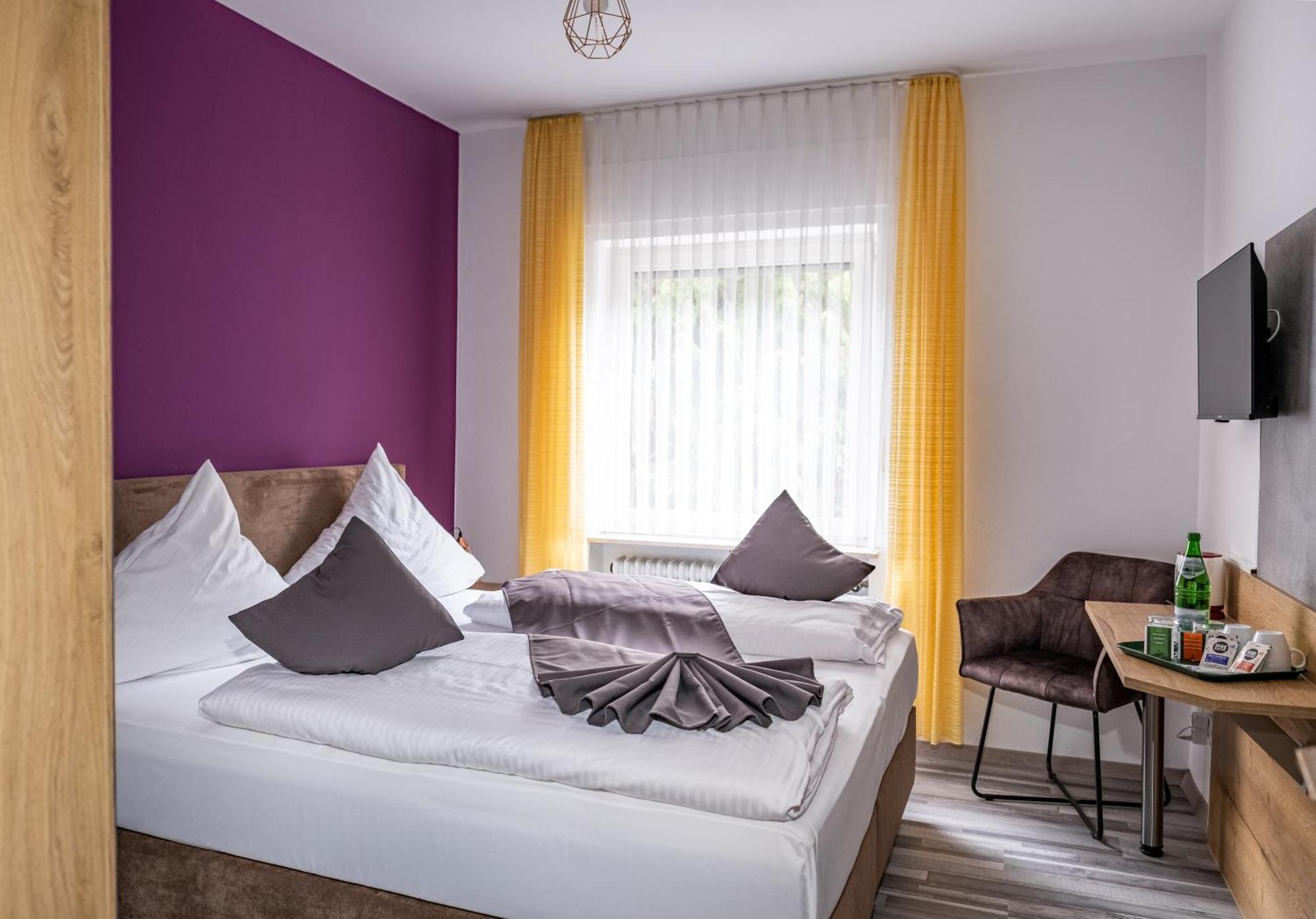 Mike'S Mosel Lodge Treis-Karden Esterno foto