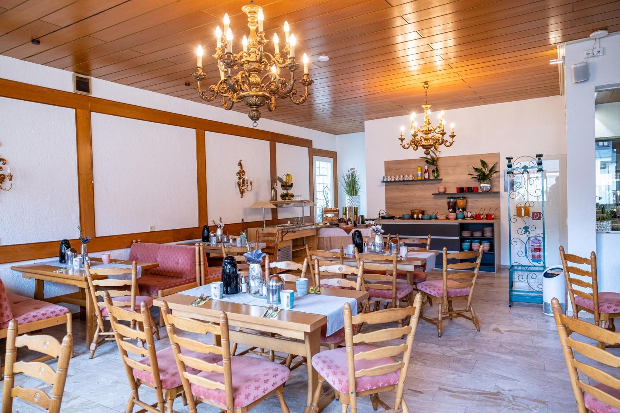 Mike'S Mosel Lodge Treis-Karden Esterno foto