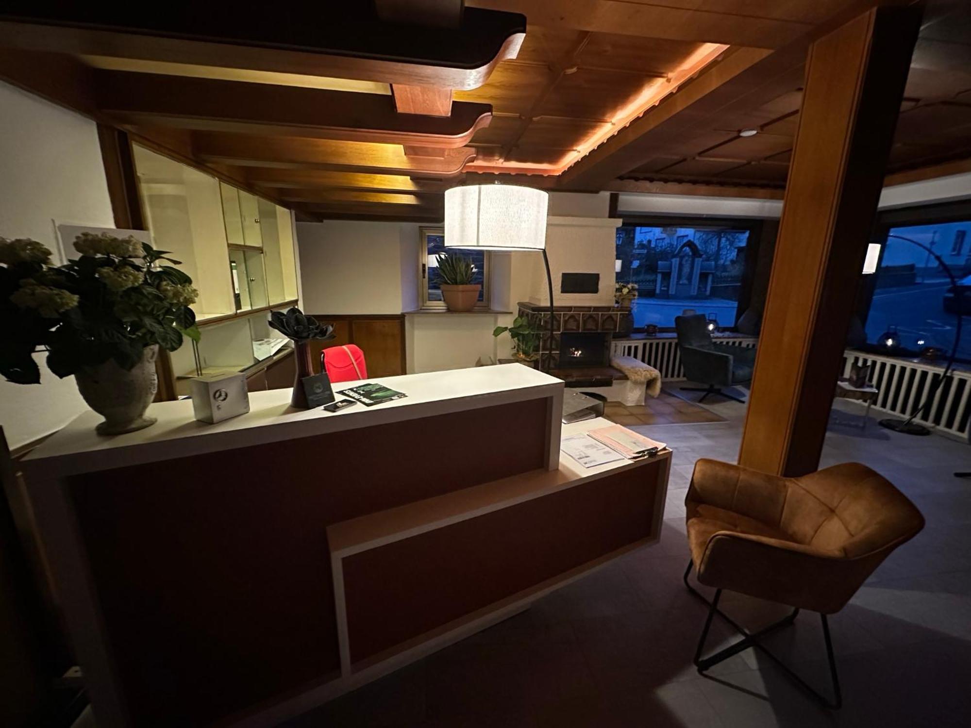 Mike'S Mosel Lodge Treis-Karden Esterno foto